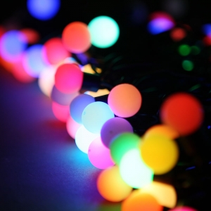 Новогодняя светодиодная гирлянда шарики LED